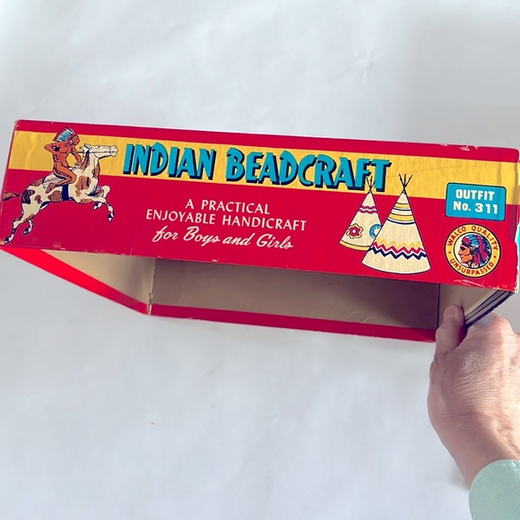 1960 Indian Beadcraft KIT Beadwork Native American Vintage Artwork Crafter Beads - Picture 9 of 17